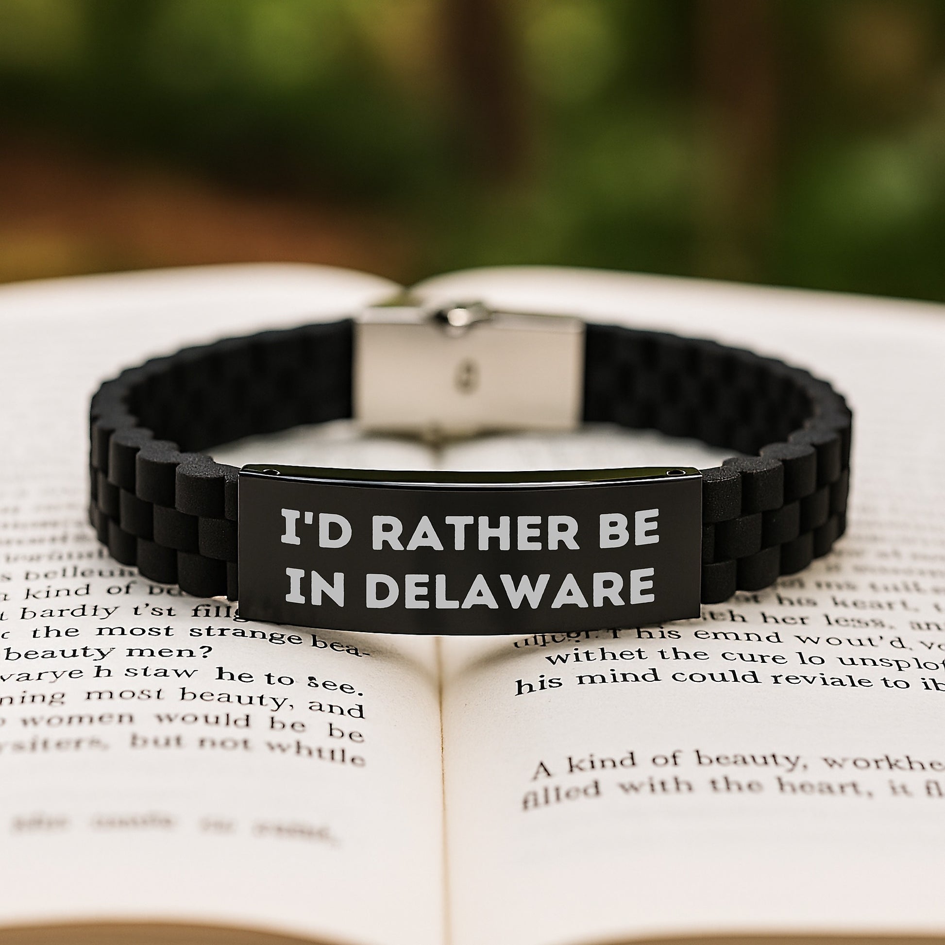 'I'd Rather Be In Delaware' Funny Gift for Men from Delaware, Glide lock Clasp Birthday Unique Gifts for Friends, Family, or Coworkers - Image 2