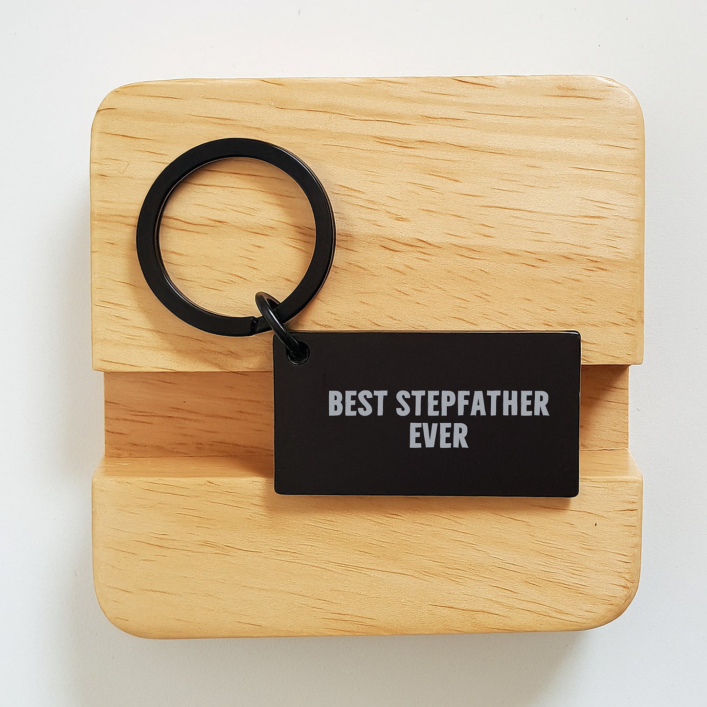 Funny Stepfather Gifts for Him, Keychain with 'Best Stepfather Ever' Quote, Black Stainless Steel, Christmas Unique Ideas, Gifts from Family to Dad - Image 2